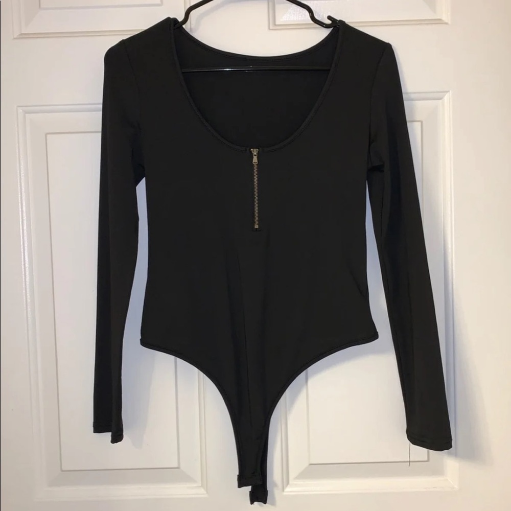 NWOT Black Bodysuit